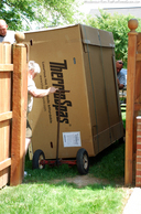 maneuvering-hot-tub-through-gate.jpg