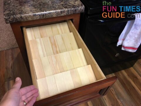 This is what it looks like with ALL FOUR spice drawer inserts in place.