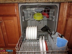 clean-sponge-in-dishwasher