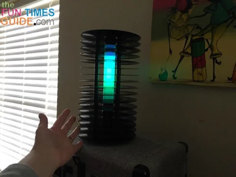 See how I made this vinyl record wireless speaker glow lamp.