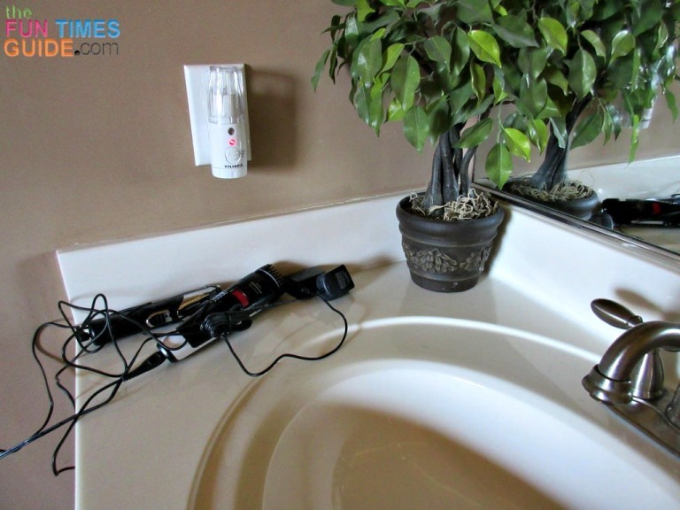 Outlet Cover Night Lights Save Space & Leave Your Outlets Free! DIY