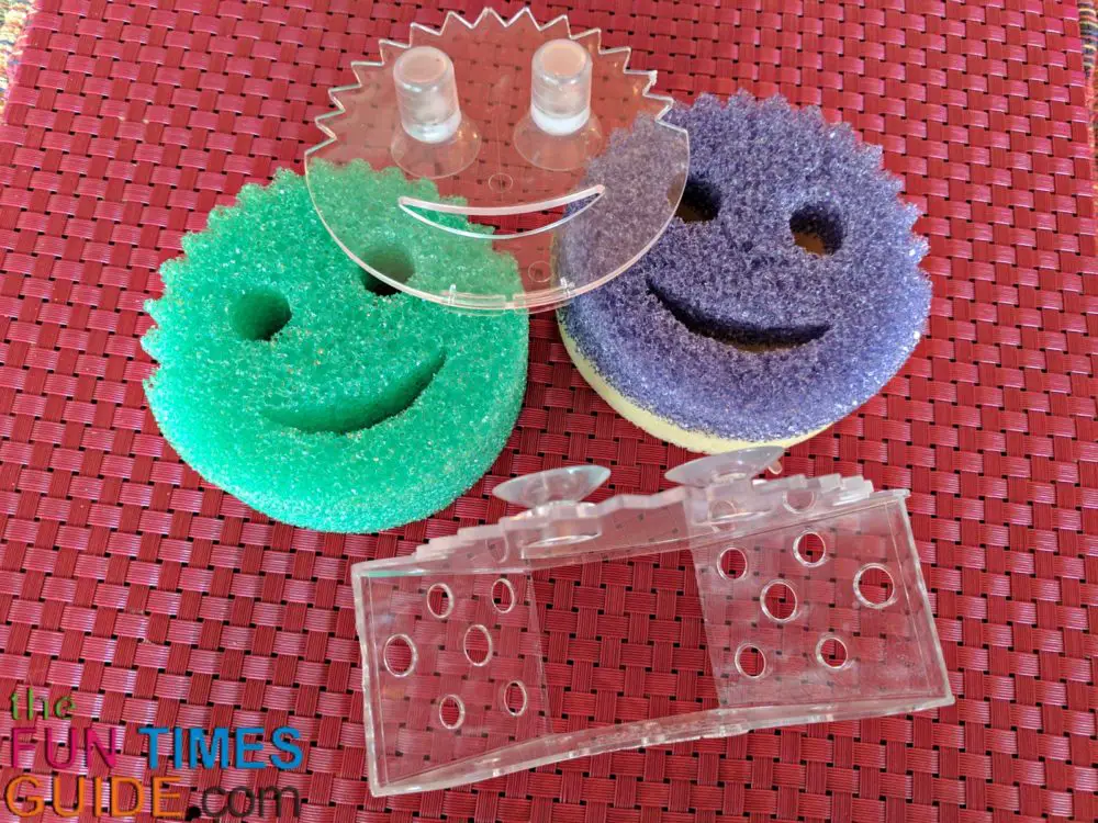 with Suction Cups and Smart Storage Scrub Daddy Caddy Smiley Face Sponge Holder 