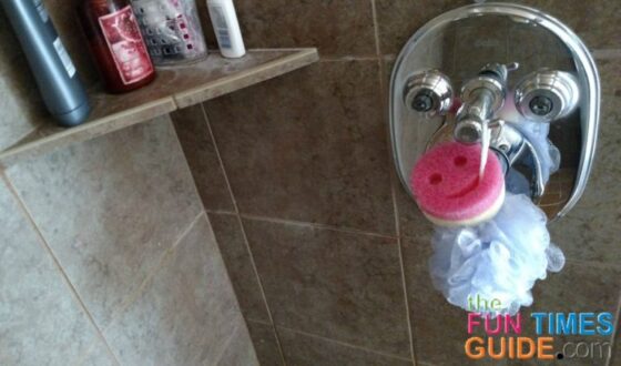There's A New Smiley Face Sponge! 2 Reasons Scrub Mommy Sponges Are
