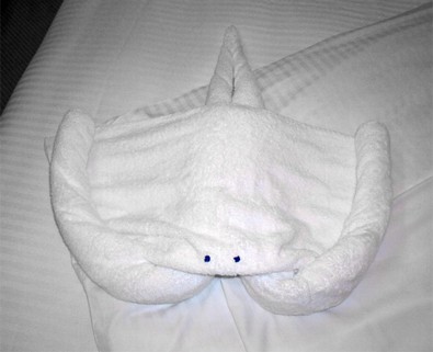 towel-critter-shaped-like-a-stingray.jpg